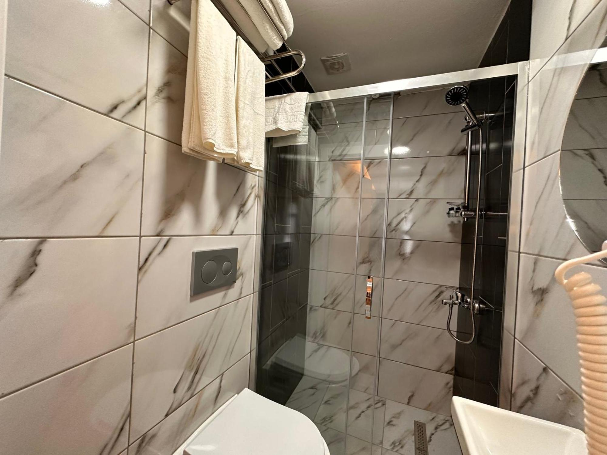 Harran Hotel Istanboel Kamer foto
