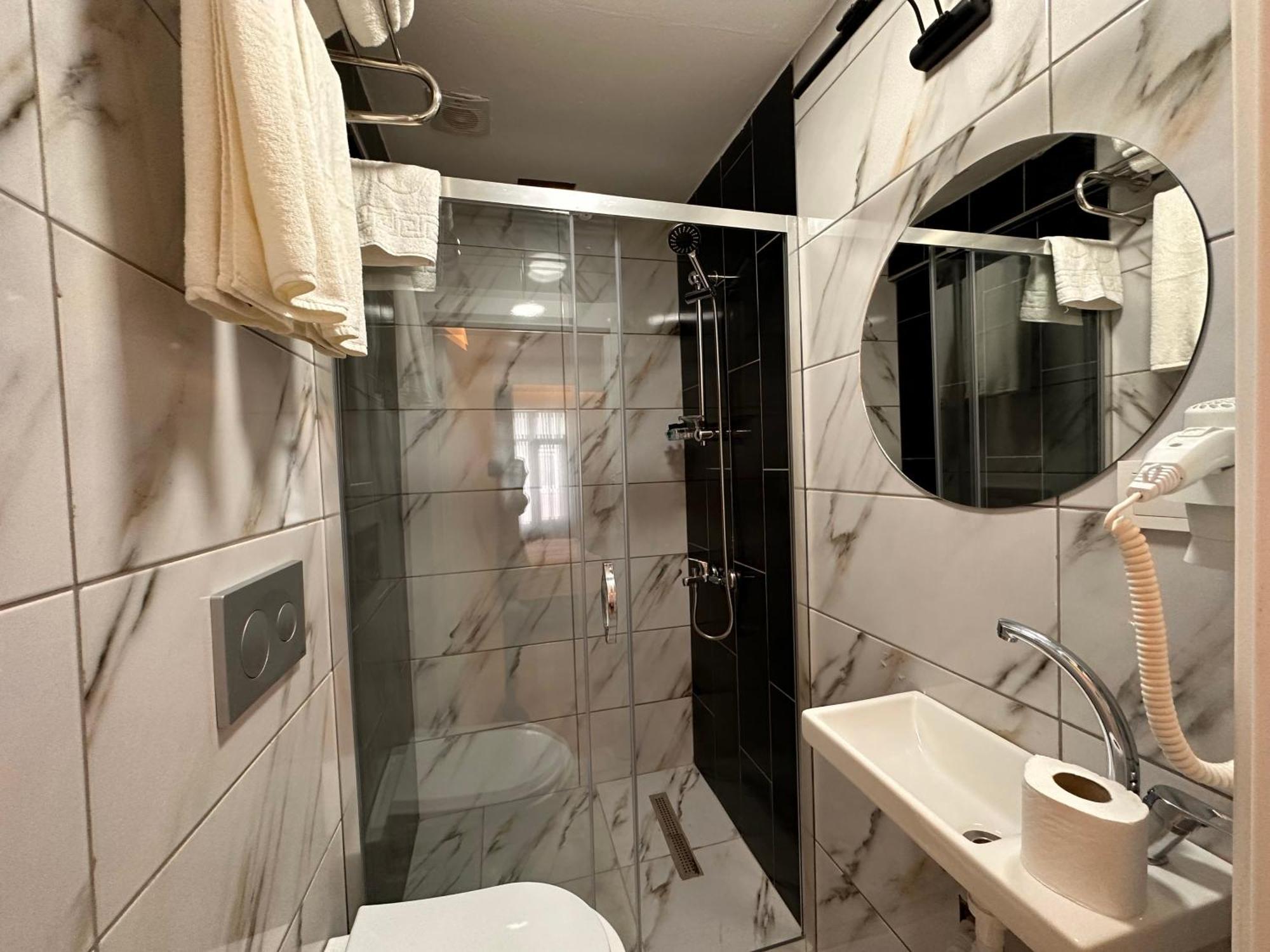 Harran Hotel Istanboel Kamer foto